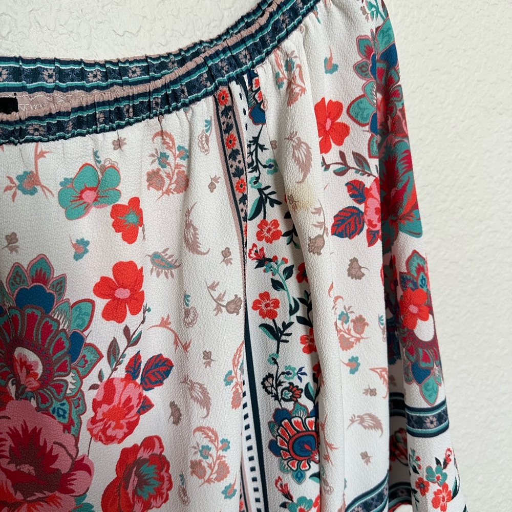 Forever 21 Off The Shoulder Floral Boho Blouse Size Small - Picture 2 of 5